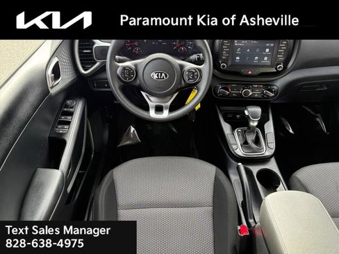 Used 2020 Kia Soul LX image 20