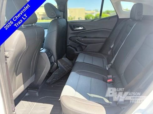 New 2026 Chevrolet Trax LT w/ Driver Confidence Package FWD image 27
