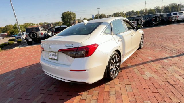 Certified 2024 Honda Civic EX image 9