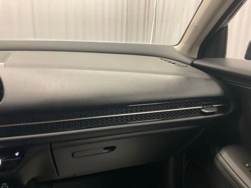 Used 2024 Honda HR-V EX-L image 23