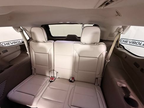 Used 2021 GMC Yukon Denali w/ Denali Premium Package AWD/4WD image 46