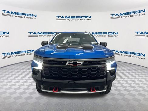 Used 2022 Chevrolet Silverado 1500 ZR2 w/ Technology Package AWD/4WD image 8
