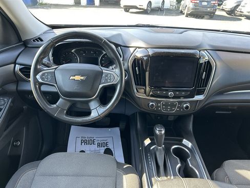 Used 2019 Chevrolet Traverse LT AWD/4WD image 11