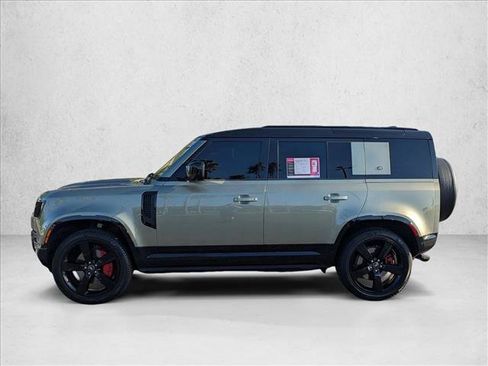 Used 2022 Land Rover Defender 110 X-Dynamic HSE AWD/4WD image 9