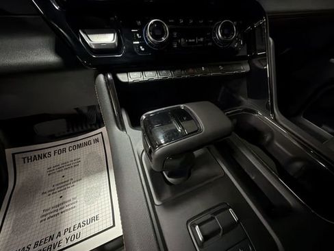 Used 2024 GMC Sierra 1500 AT4 w/ Technology Package image 20