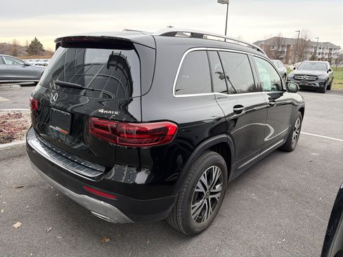 Used 2026 Mercedes-Benz GLB 250 4MATIC image 7