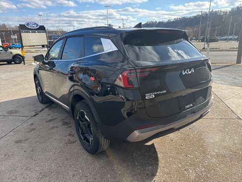 New 2026 Kia Sportage EX image 5