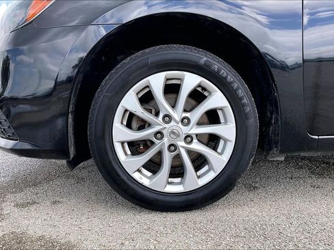 Used 2018 Nissan Sentra SV FWD image 33