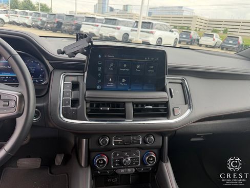 Used 2024 Chevrolet Tahoe RST w/ Luxury Package image 19