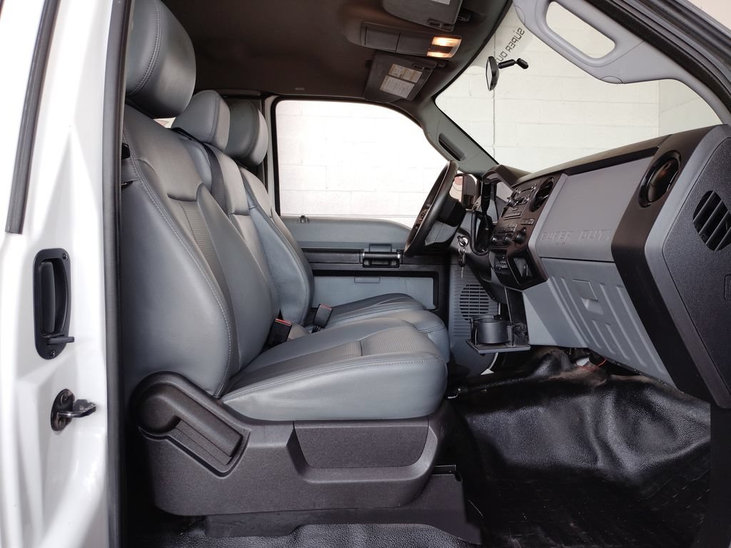 Used 2015 Ford F450 XL w/ Power Equipment Group RWD image 13
