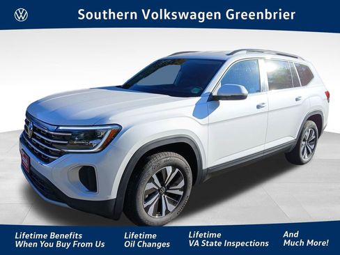 New 2026 Volkswagen Atlas SE image 1