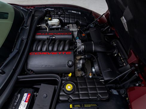 Used 2003 Chevrolet Corvette 50th Anniversary Edition w/ Preferred Equipment Group1 image 20