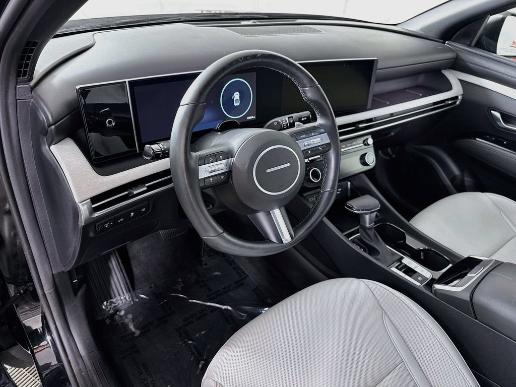 Certified 2025 Hyundai Santa Cruz Limited AWD/4WD image 20