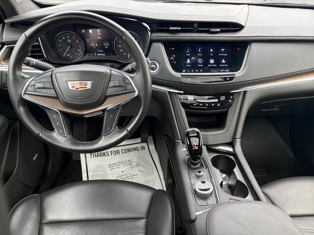 Used 2022 Cadillac XT5 Premium Luxury w/ Platinum Package AWD/4WD image 3