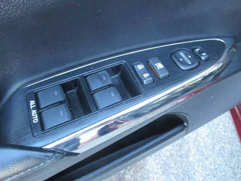 Used 2015 Toyota Avalon XLE Premium image 13