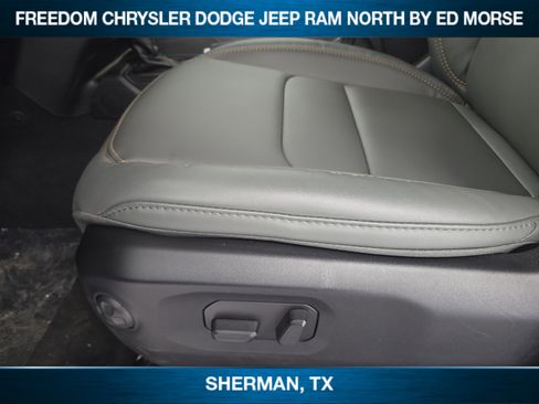 New 2026 Jeep Gladiator Mojave image 18