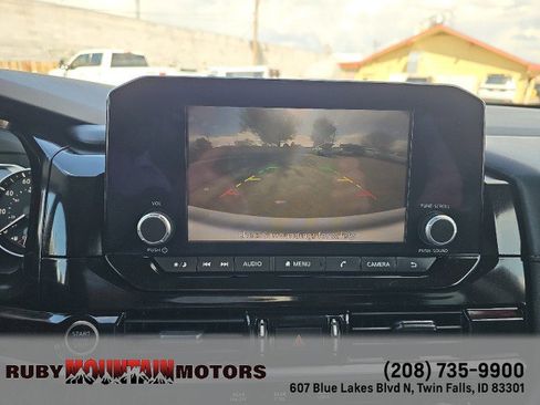 Used 2024 Nissan Pathfinder SV w/ Cargo Package image 20