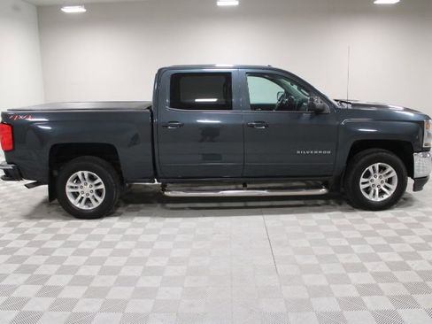 Used 2018 Chevrolet Silverado 1500 LT w/ All Star Edition AWD/4WD image 12