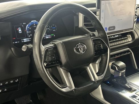 Used 2024 Toyota Sequoia Platinum image 14