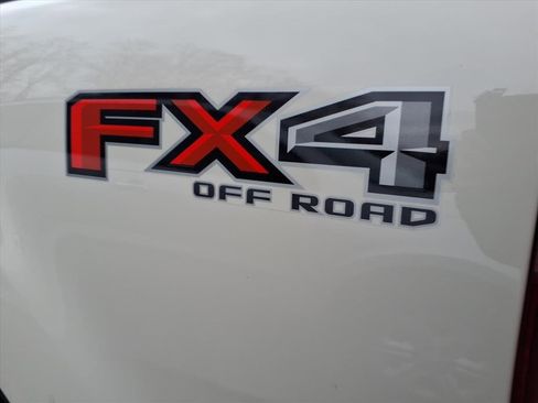 Used 2022 Ford Ranger XLT w/ Equipment Group 301A Mid image 7