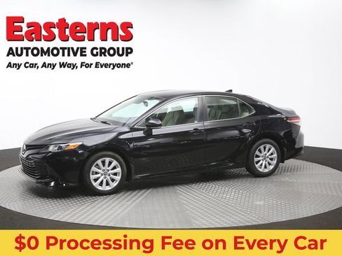 Used 2019 Toyota Camry LE w/ Convenience Package FWD image 57