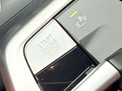 New 2026 BMW X1 xDrive28i w/ Technology Package image 36