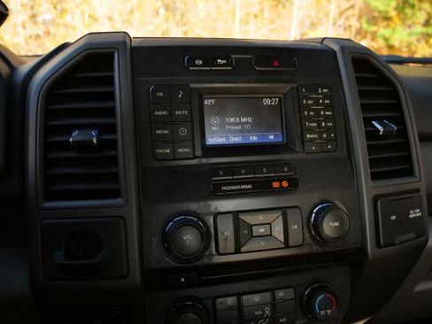 Used 2017 Ford F350 XL w/ Power Equipment Group image 9