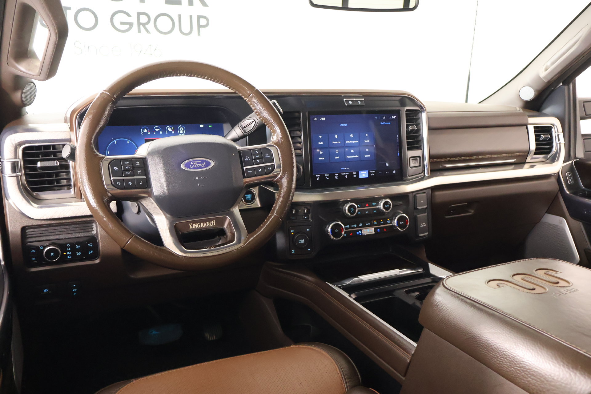 Used 2025 Ford F350 King Ranch w/ Chrome Package AWD/4WD image 2