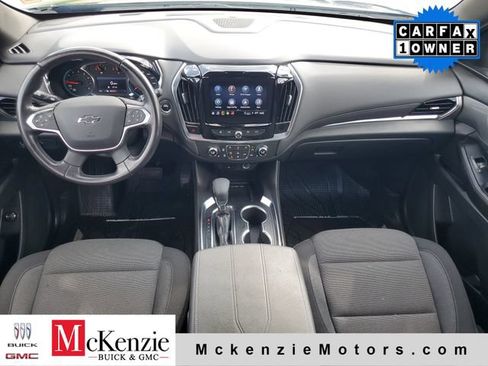 Used 2022 Chevrolet Traverse LT FWD image 25