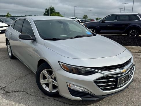 Used 2020 Chevrolet Malibu LS FWD image 7