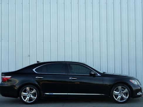 Used 2007 Lexus LS 460 L image 53