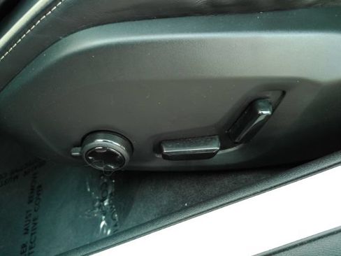 Used 2024 Volvo S60 B5 Plus w/ Climate Package FWD image 17
