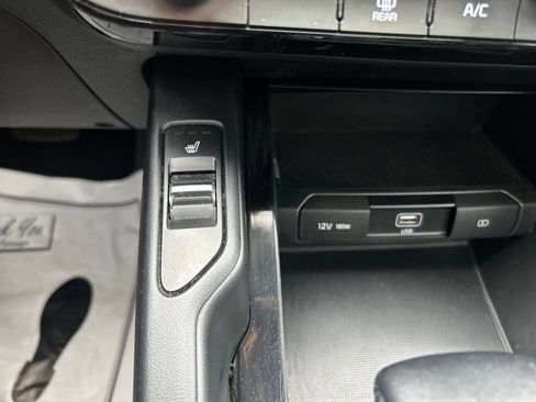 Used 2021 Kia Telluride S AWD/4WD image 29