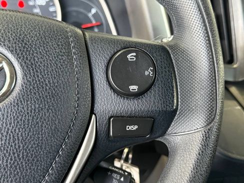 Used 2014 Toyota RAV4 LE FWD image 24