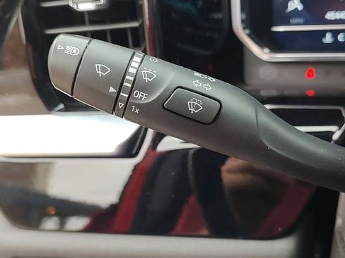 Used 2022 Chevrolet Silverado 1500 LT w/ LPO, Dark Essentials Package image 21