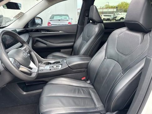 Certified 2023 INFINITI QX60 Pure AWD/4WD image 5