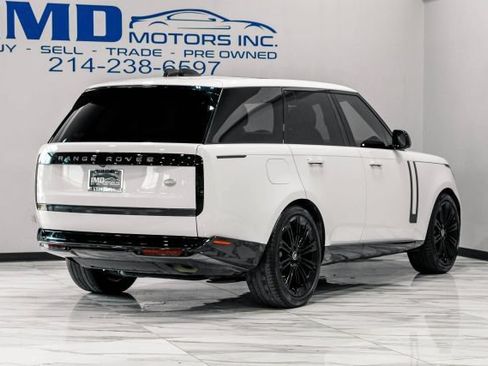 Used 2023 Land Rover Range Rover SE AWD/4WD image 12