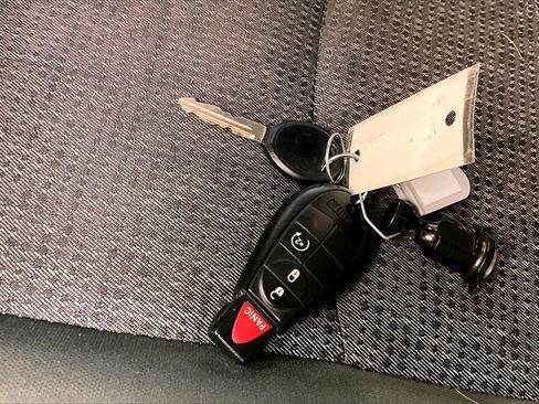 Used 2015 RAM 1500 Big Horn image 9