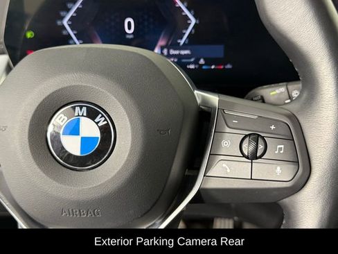 Used 2023 BMW X1 xDrive28i AWD/4WD image 9