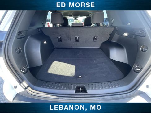 Used 2025 Chevrolet Equinox LT image 24