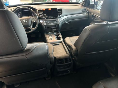 Used 2023 Honda Passport EX-L image 9