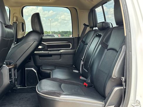 Used 2022 RAM 2500 Laramie AWD/4WD image 8