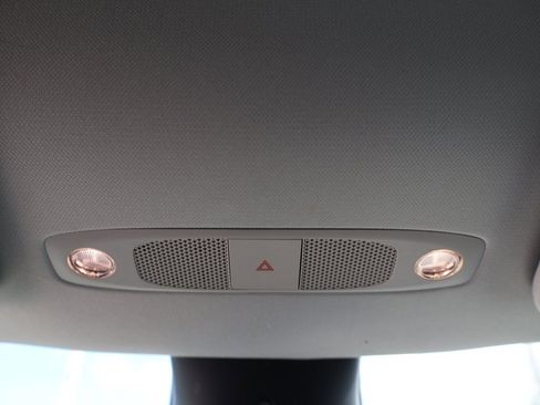 Used 2023 Tesla Model Y Performance image 56