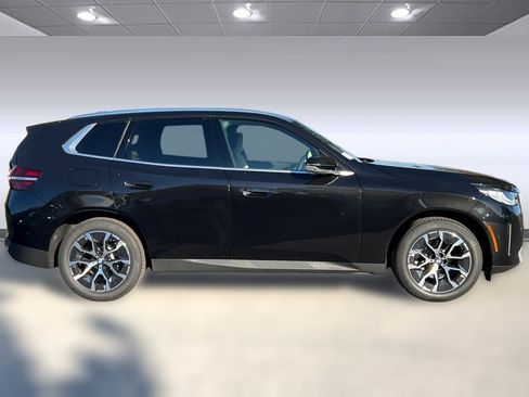 Used 2026 BMW X3 xDrive30i w/ Premium Package AWD/4WD image 7