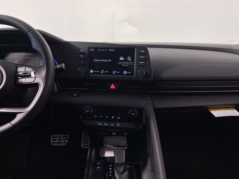 New 2026 Hyundai Elantra Sport image 15