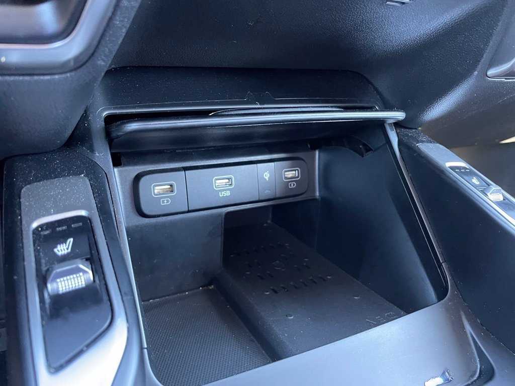 Certified 2023 Kia Sorento S FWD image 19