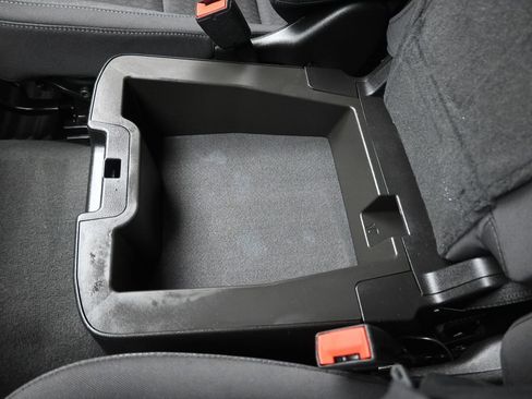 Used 2023 Chevrolet Silverado 1500 Custom Trail Boss image 28