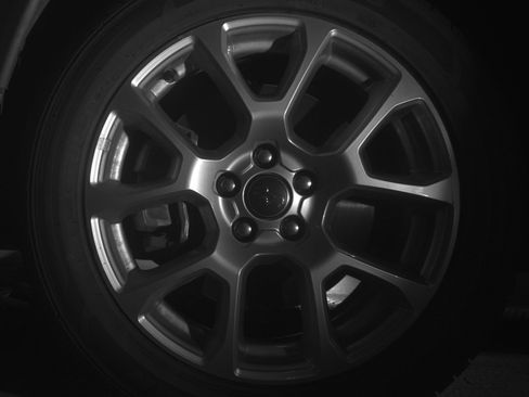 Used 2025 Jeep Compass Limited image 12