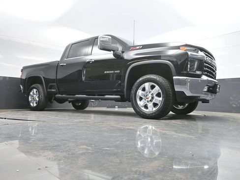 Used 2021 Chevrolet Silverado 2500 LTZ w/ LTZ Premium Package AWD/4WD image 34
