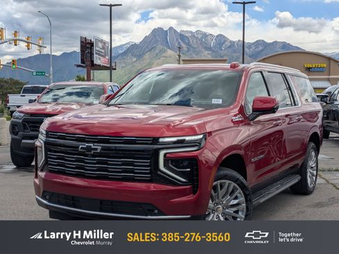 New 2025 Chevrolet Suburban High Country image 1